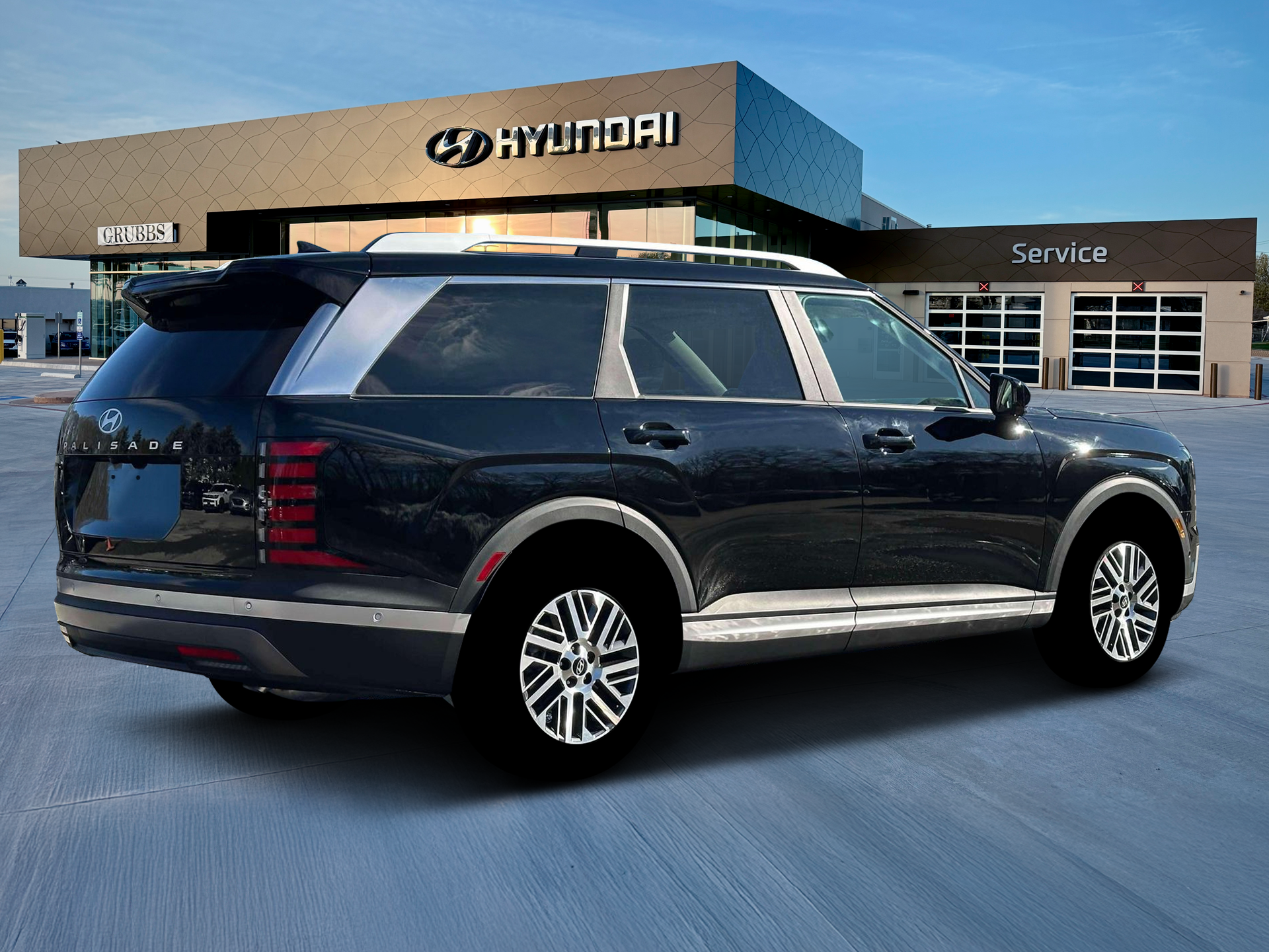 View vehicle photo 7