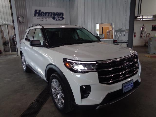 Star White Metallic Tri-Coat 2026 Ford Explorer SUV / Crossover All-Wheel Drive Automatic