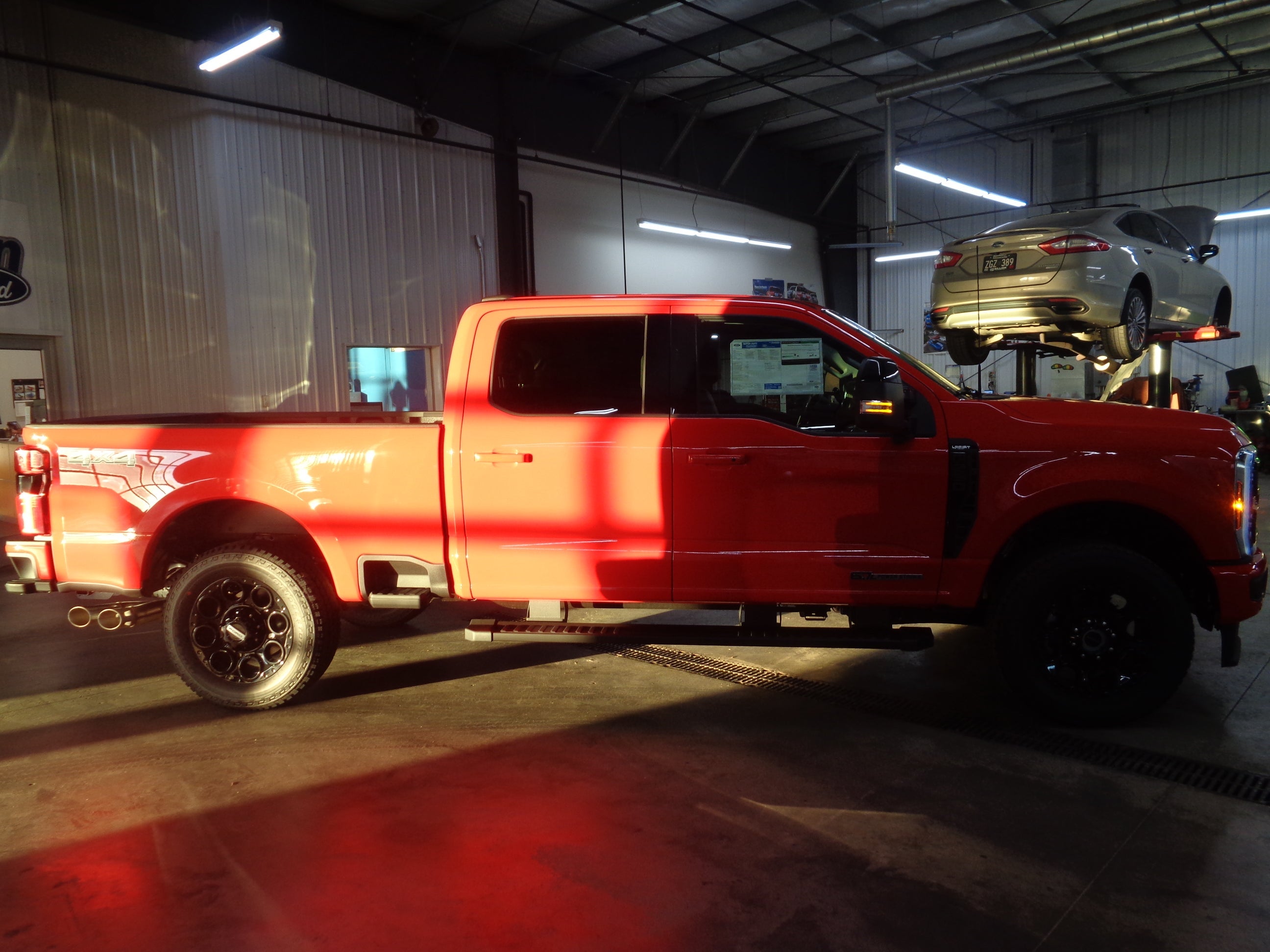 View vehicle photo 2