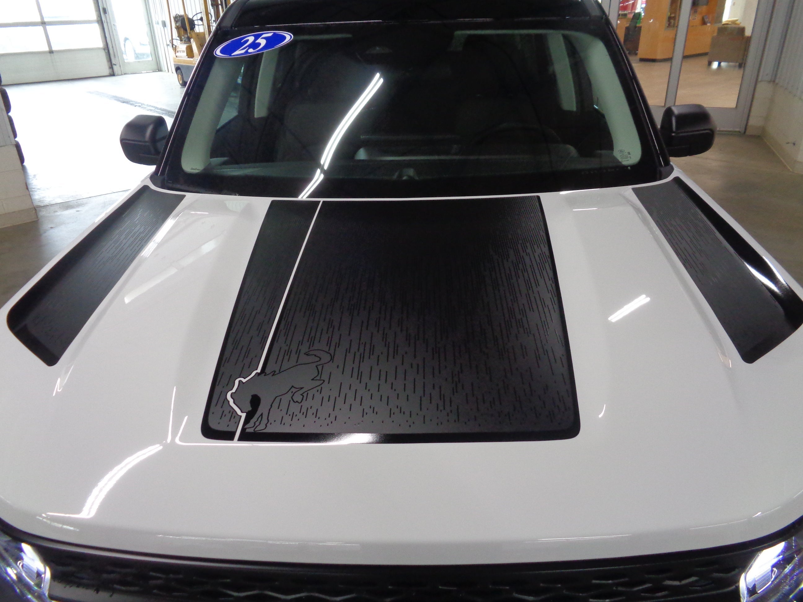 View vehicle photo 7