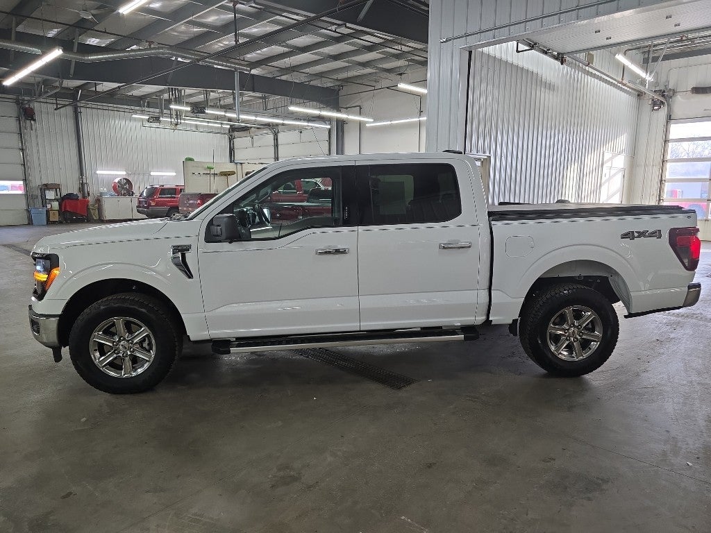 View vehicle photo 5