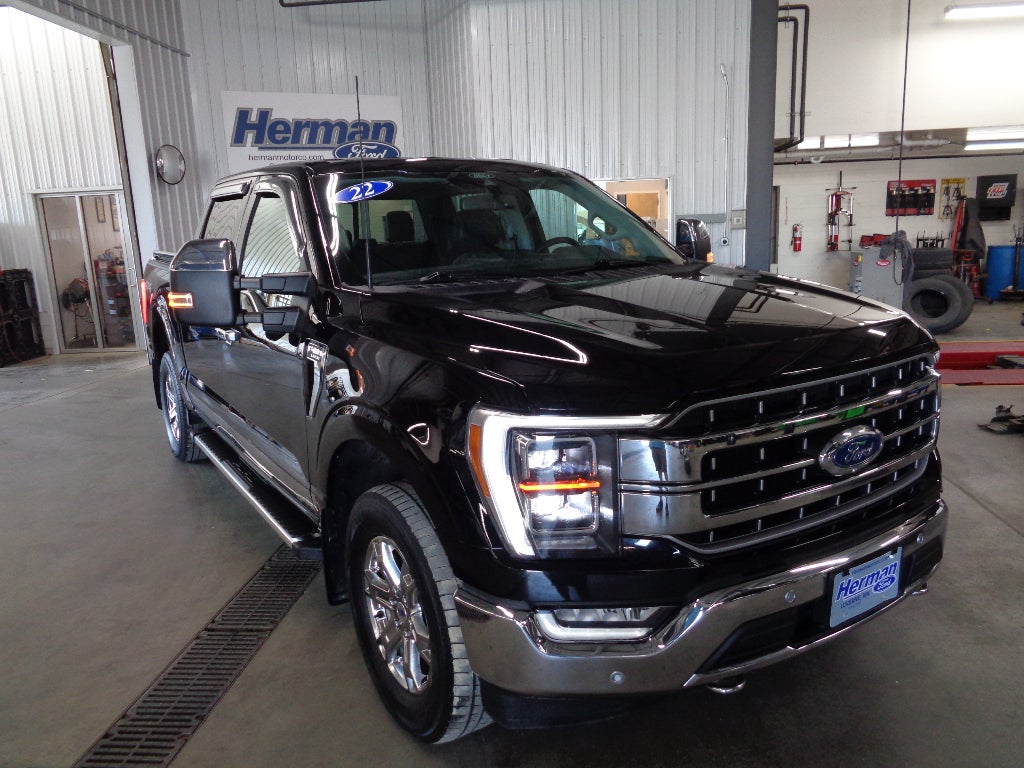  2022 Ford F-150 Lariat SuperCrew 4WD   