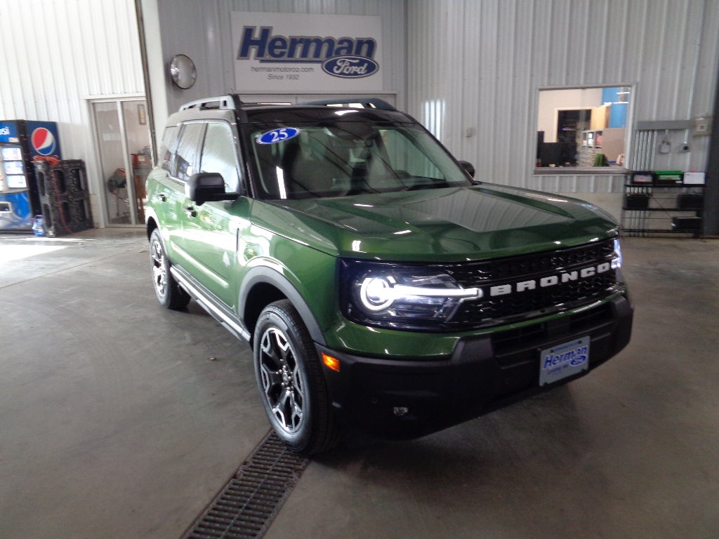  2025 Ford Bronco Sport Outer Banks AWD   