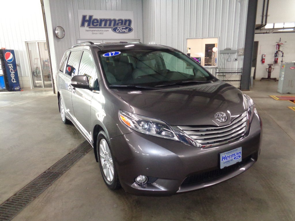 Gray 2017 Toyota Sienna Minivan Front-Wheel Drive Automatic