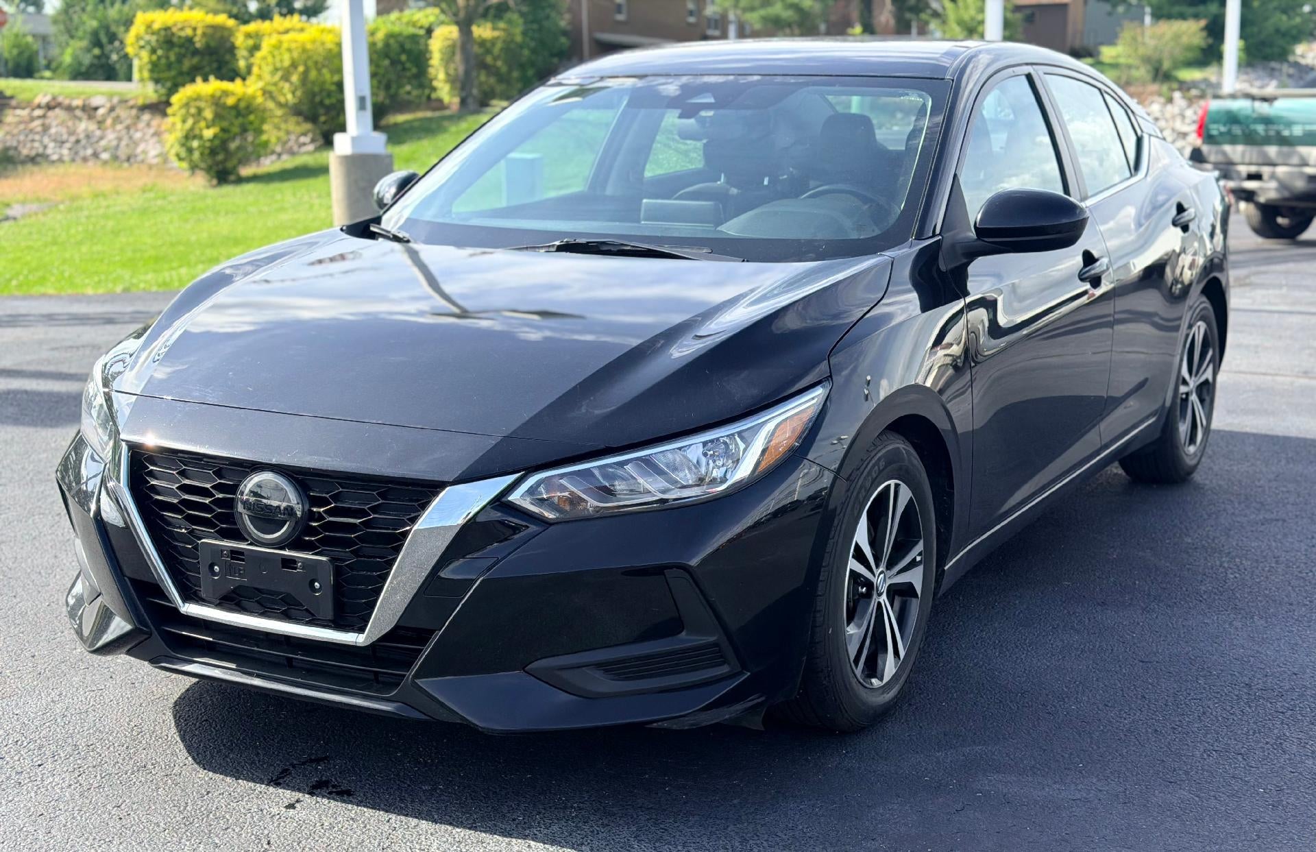  2023 Nissan Sentra Sedan Front-Wheel Drive Automatic