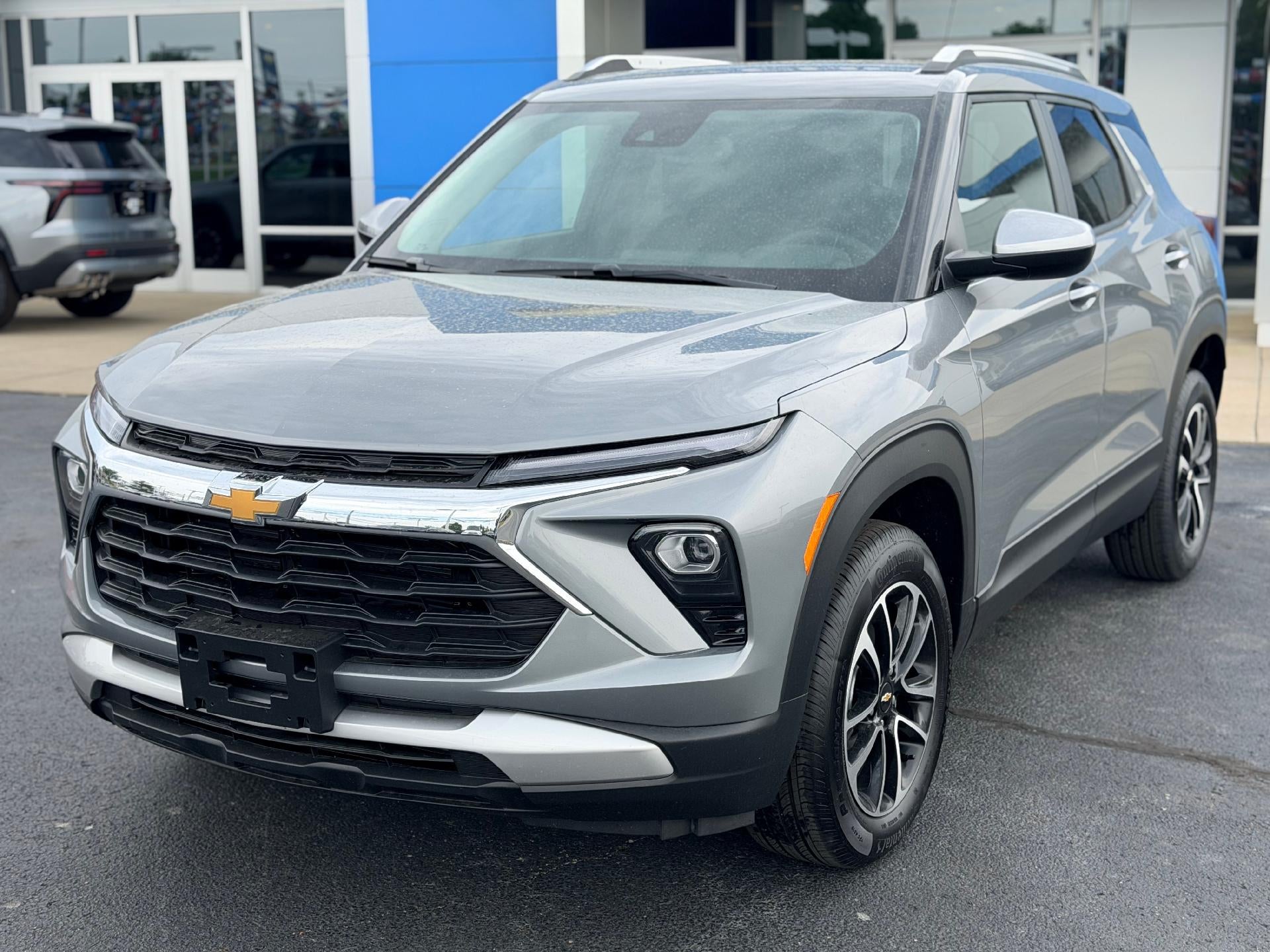 Sterling Gray Metallic 2026 Chevrolet Trailblazer SUV / Crossover Four-Wheel Drive Automatic