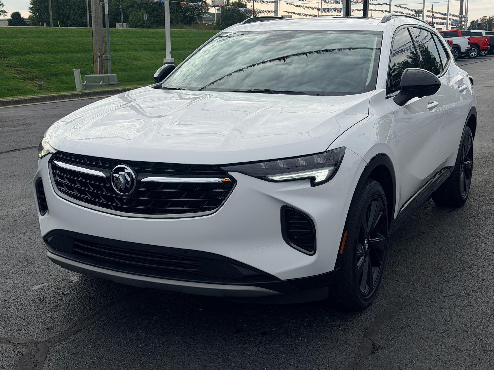 2023 Buick Envision Essence FWD