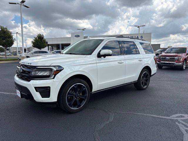  2023 Ford Expedition Limited 4WD   