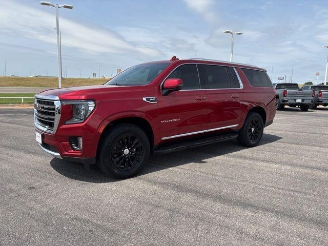 Cayenne Red Tintcoat 2022 GMC Yukon XL SUV / Crossover Four-Wheel Drive Automatic