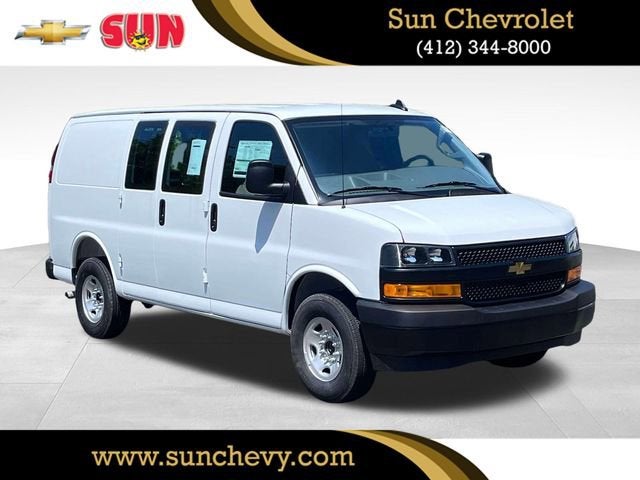 2025 Chevrolet Express Cargo 2500 RWD