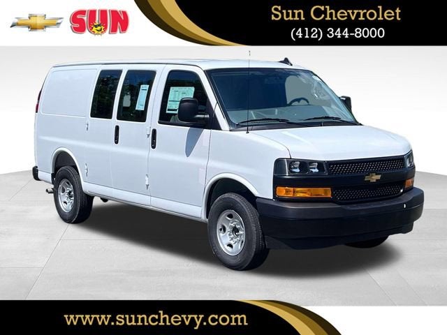 2025 Chevrolet Express Cargo 2500 RWD