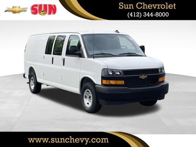 2025 Chevrolet Express Cargo 2500 RWD