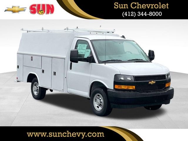 2024 Chevrolet Express Chassis 3500 Cutaway 139