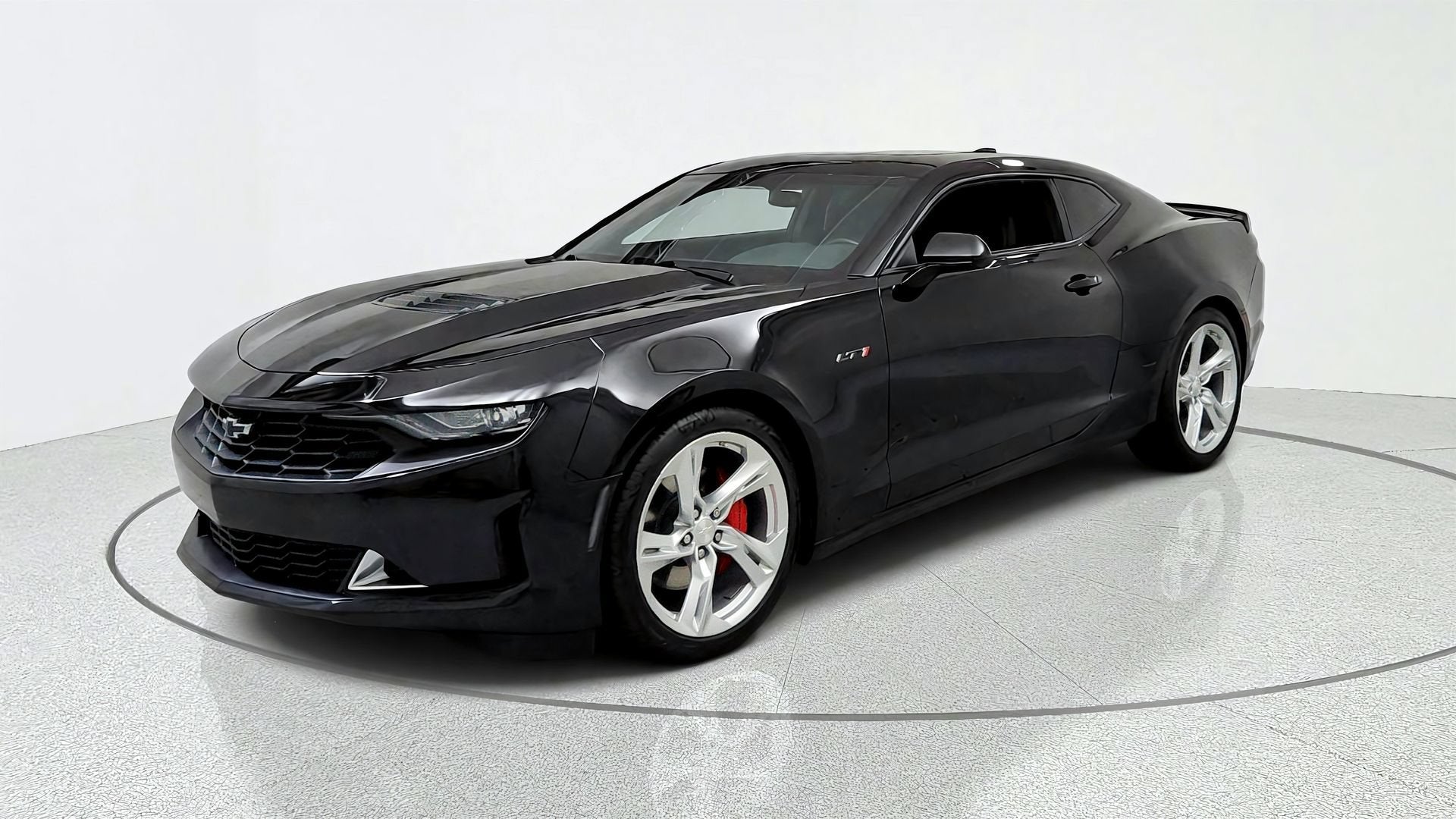  2024 Chevrolet Camaro LT1 Coupe RWD   
