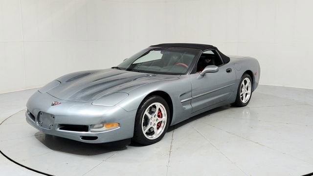 2004 Chevrolet Corvette Convertible RWD