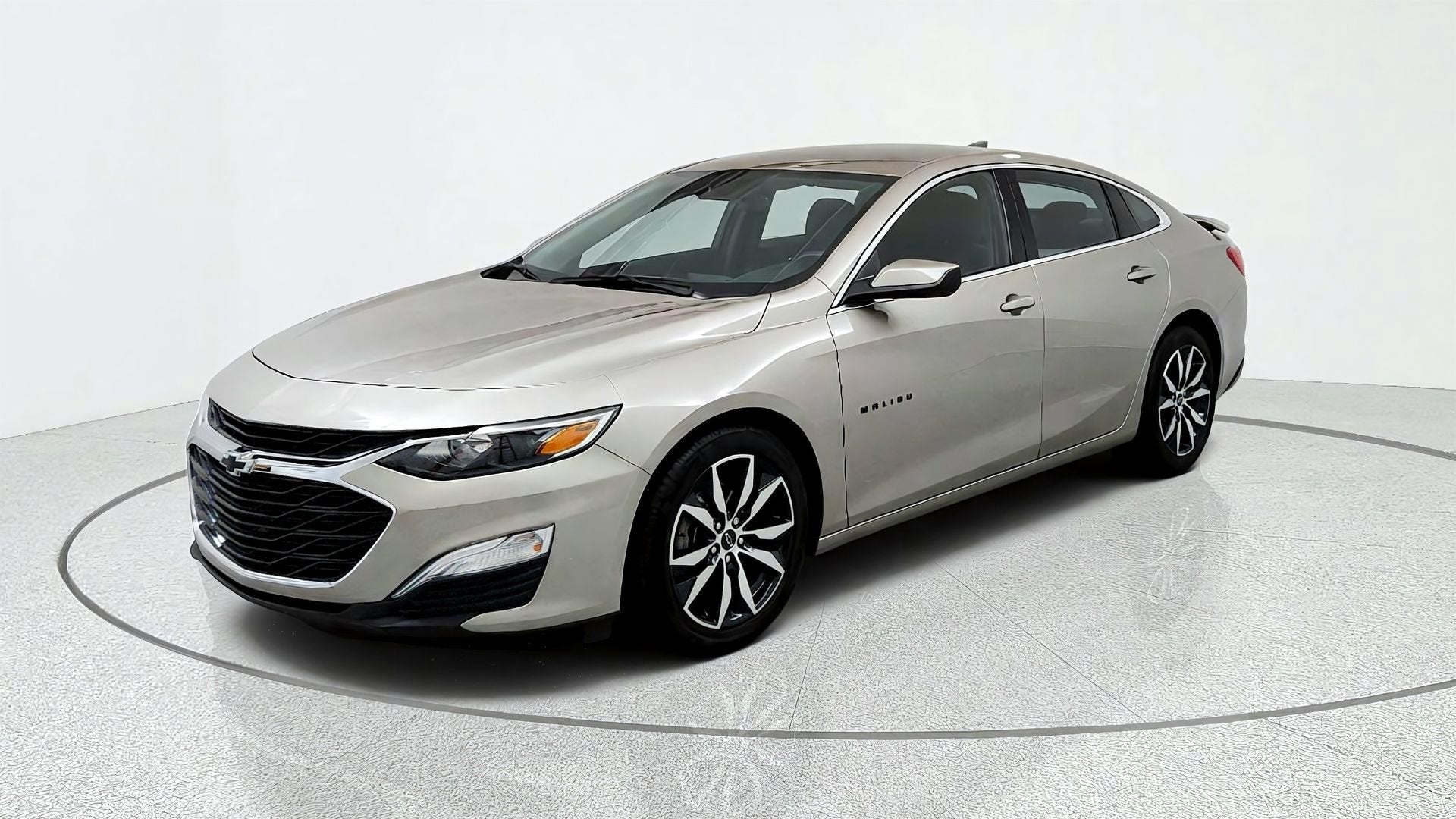 Mineral Gray Metallic 2023 Chevrolet Malibu Sedan Front-Wheel Drive Automatic