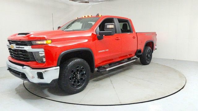 2024 Chevrolet Silverado 2500HD LT Crew Cab 4WD