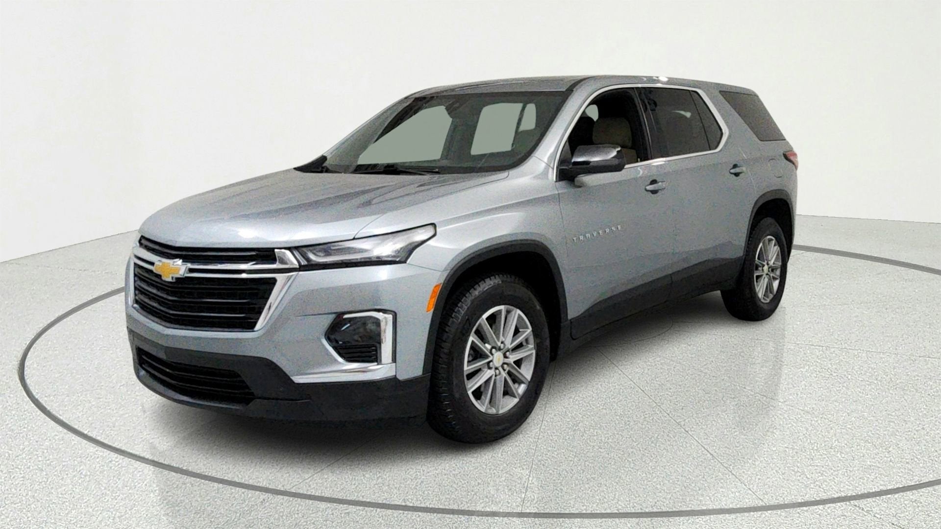 Sterling Gray Metallic 2023 Chevrolet Traverse SUV / Crossover Front-Wheel Drive Automatic