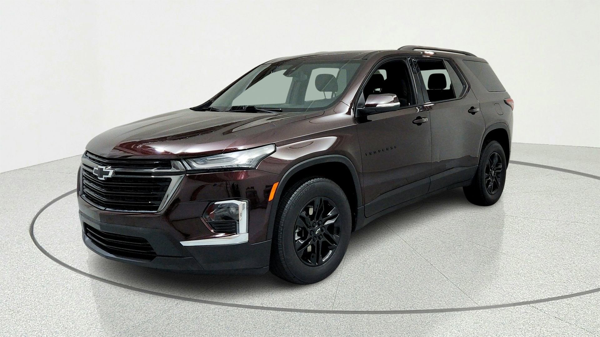 Black Cherry Metallic 2023 Chevrolet Traverse SUV / Crossover Front-Wheel Drive Automatic