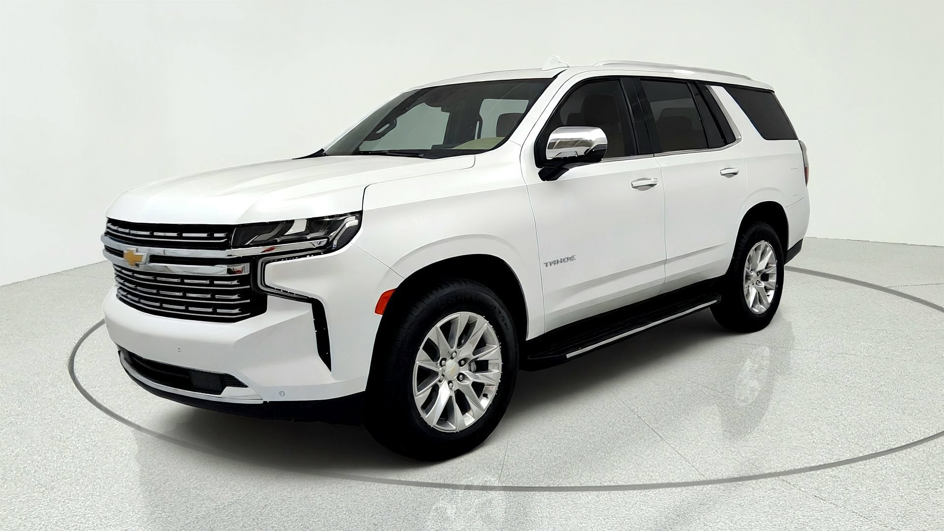 White (Iridescent Pearl Tricoat) 2023 Chevrolet Tahoe SUV / Crossover Four-Wheel Drive Automatic