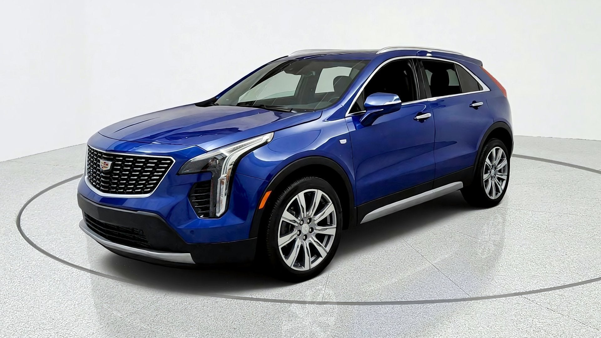 2023 Cadillac XT4 Premium Luxury AWD
