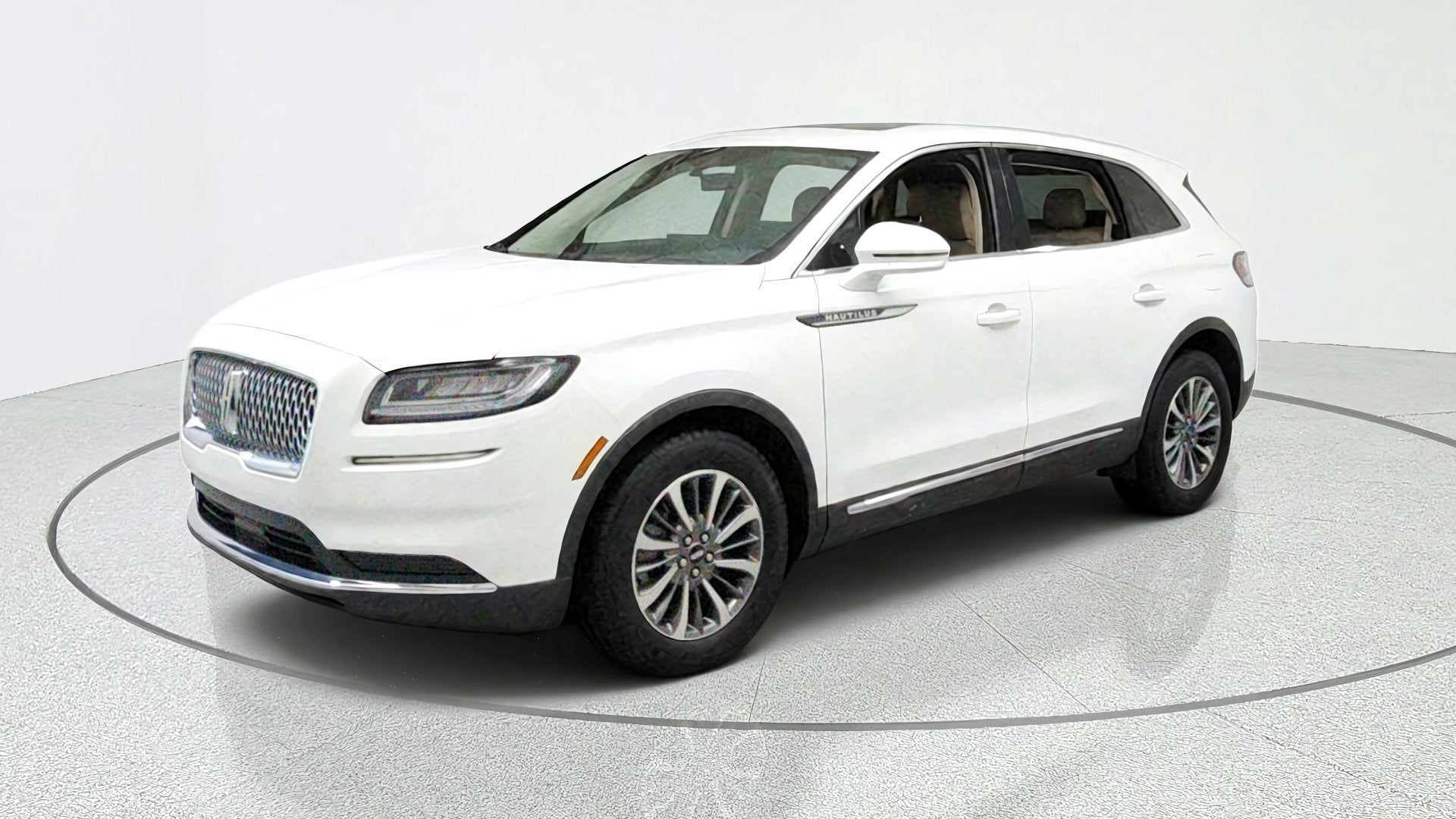  2023 Lincoln Nautilus Standard AWD   