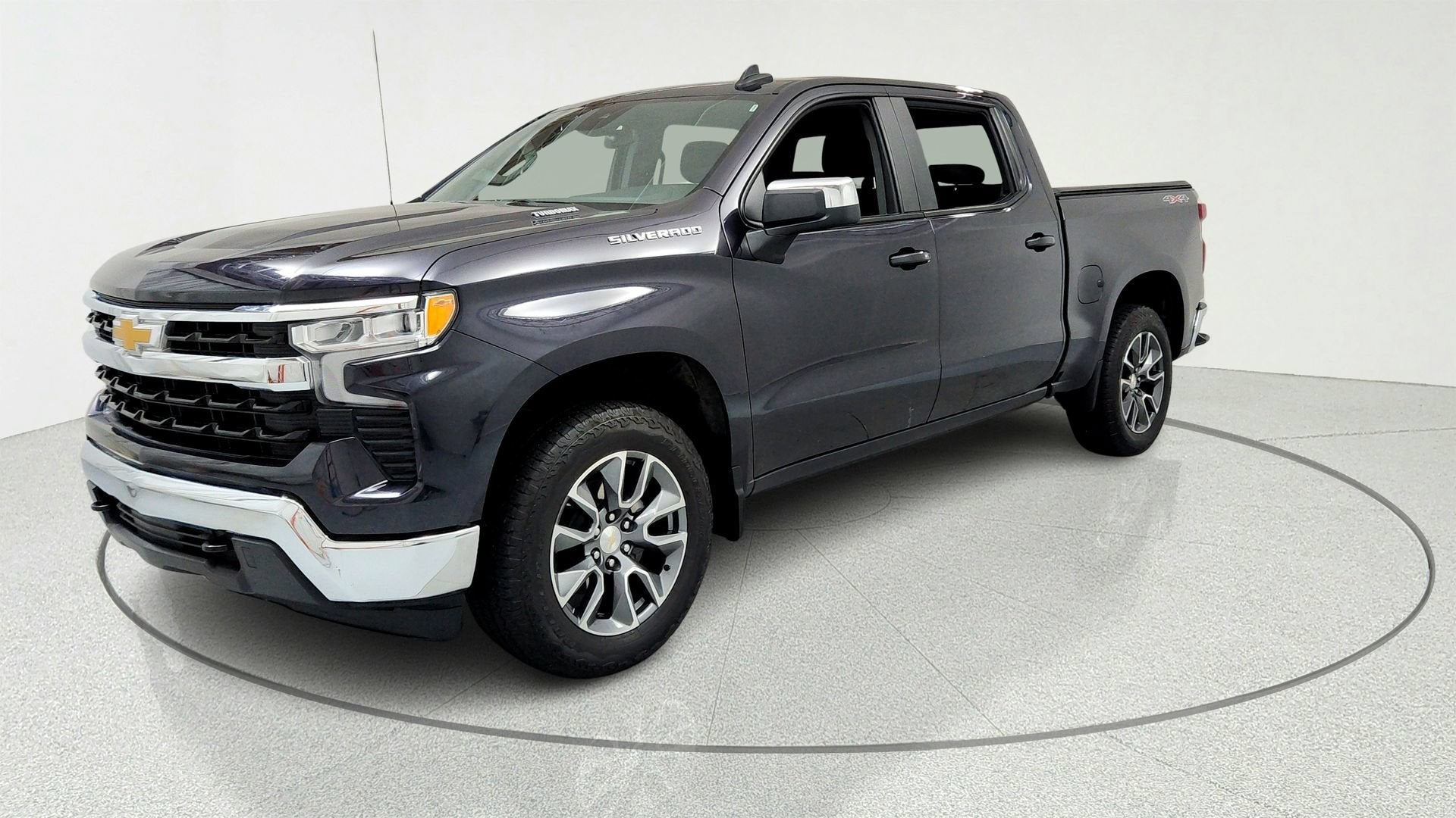  2024 Chevrolet Silverado 1500 LT Crew Cab 4WD   