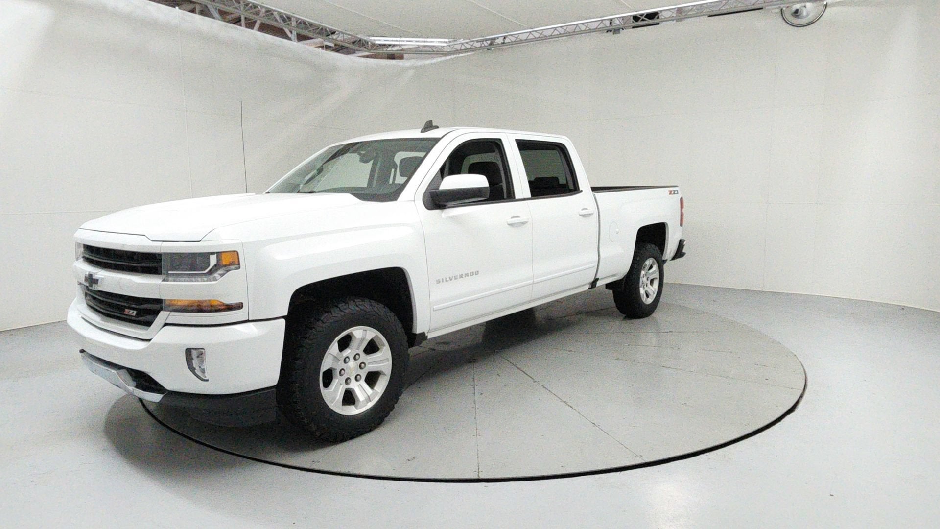  2018 Chevrolet Silverado 1500 LT Crew Cab 4WD   