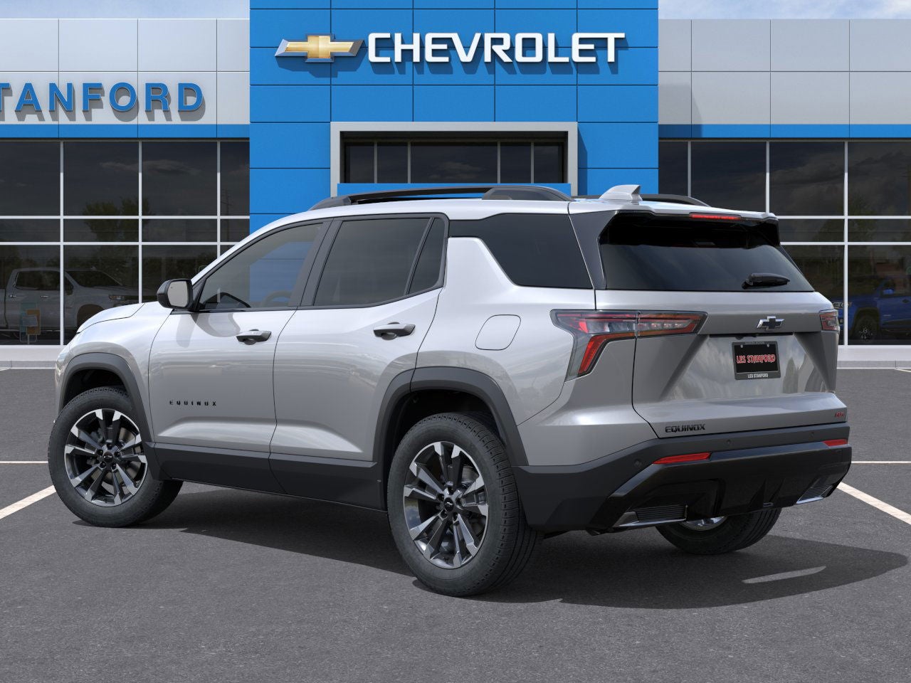 View vehicle photo 3