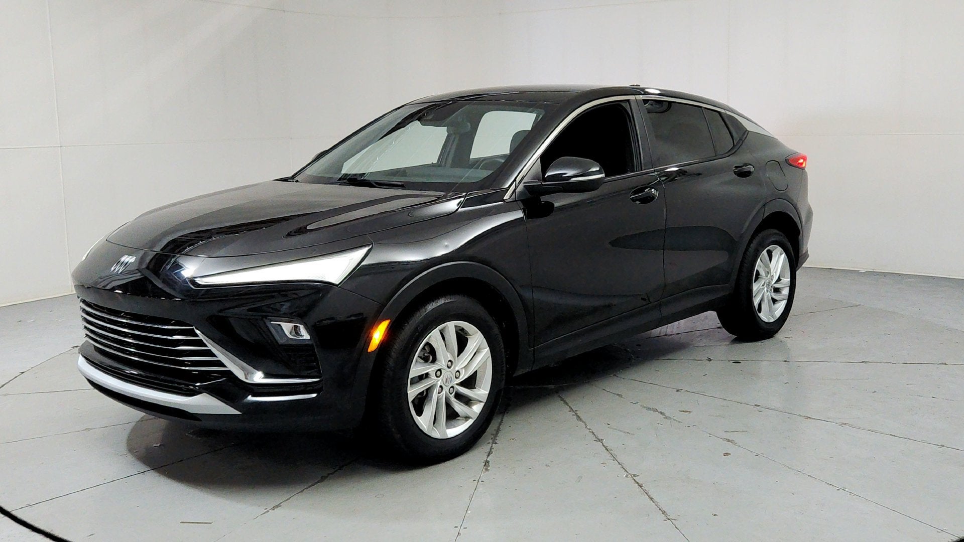  2024 Buick Envista Preferred FWD   
