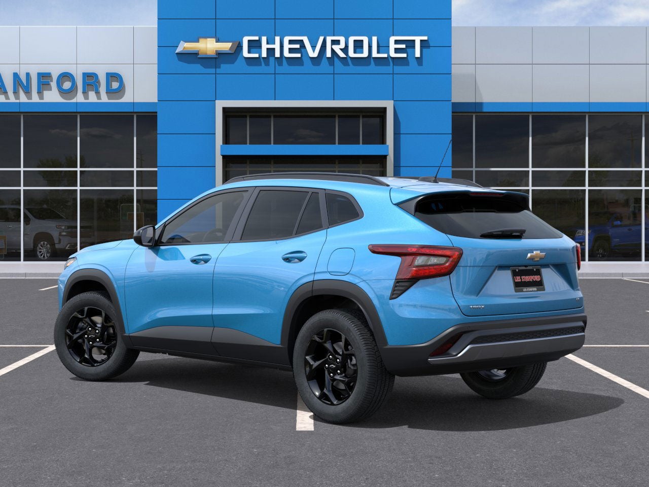 View vehicle photo 3