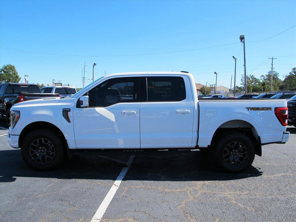 2022 Ford F-150 XL Crew Cab Pickup Slide 5