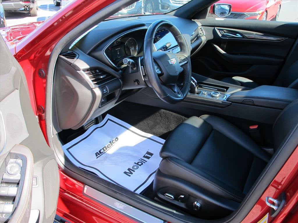 2022 Cadillac CT5 SPORT 4dr Car Slide 8