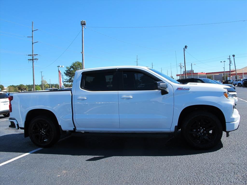 2023 Chevrolet Silverado 1500 RST Crew Cab Pickup Slide 1