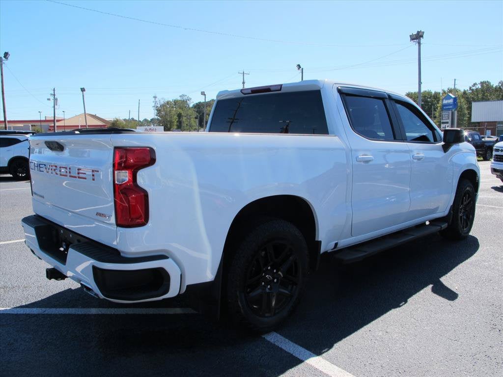 2023 Chevrolet Silverado 1500 RST Crew Cab Pickup Slide 2
