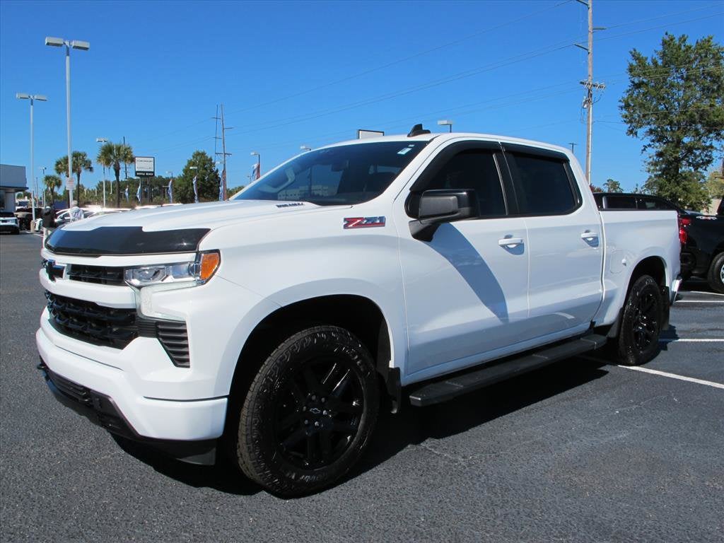 2023 Chevrolet Silverado 1500 RST Crew Cab Pickup Slide 7