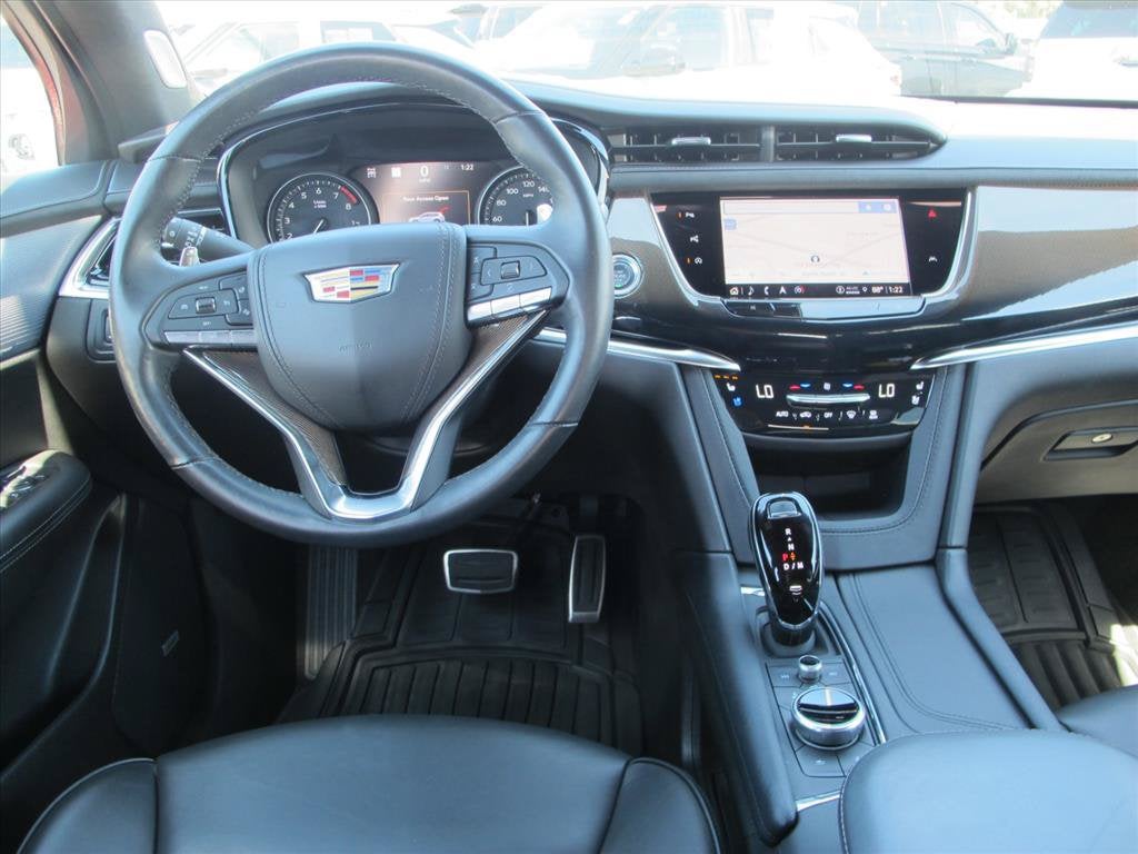 2024 Cadillac XT6 SPORT SUV Slide 19