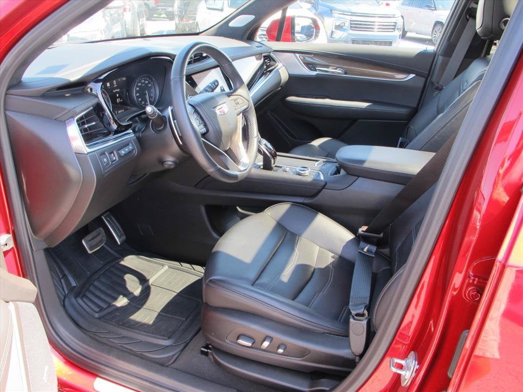 2024 Cadillac XT6 SPORT SUV Slide 7