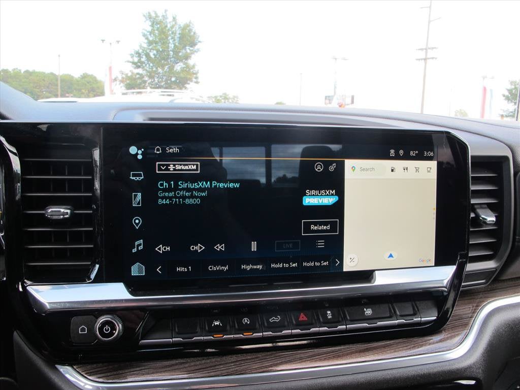 2024 Chevrolet Silverado 1500 RST Crew Cab Pickup Slide 10