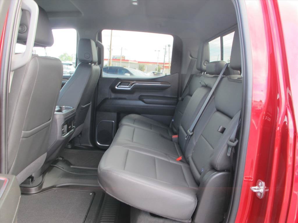 2024 Chevrolet Silverado 1500 RST Crew Cab Pickup Slide 15