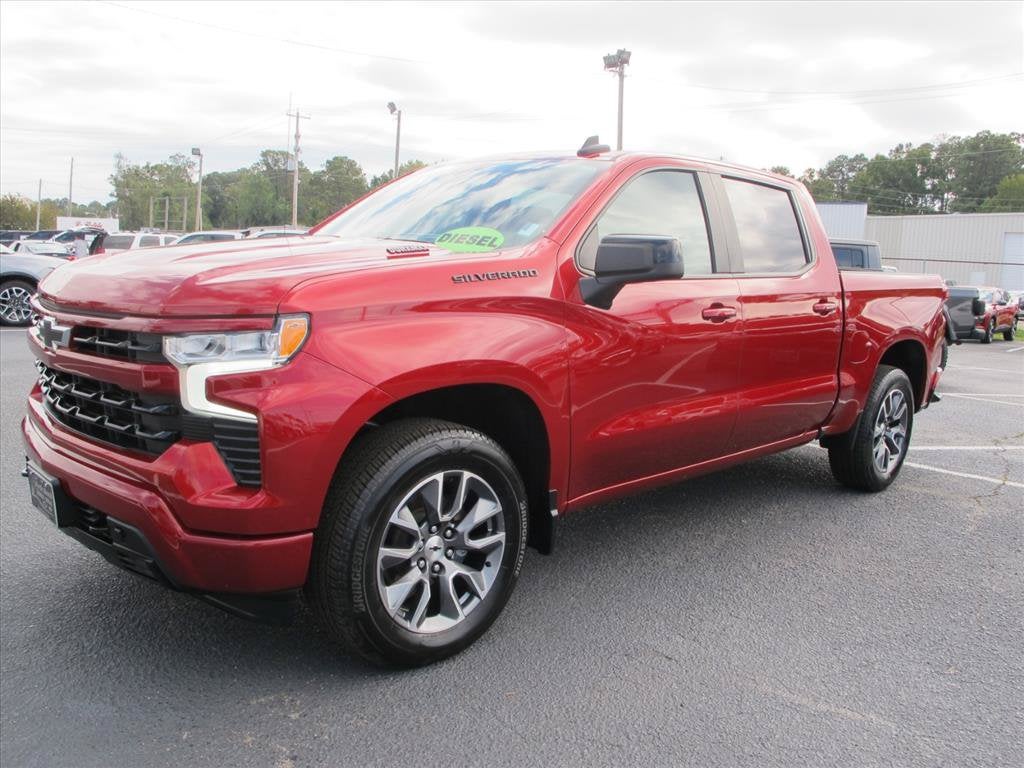 2024 Chevrolet Silverado 1500 RST Crew Cab Pickup Slide 7