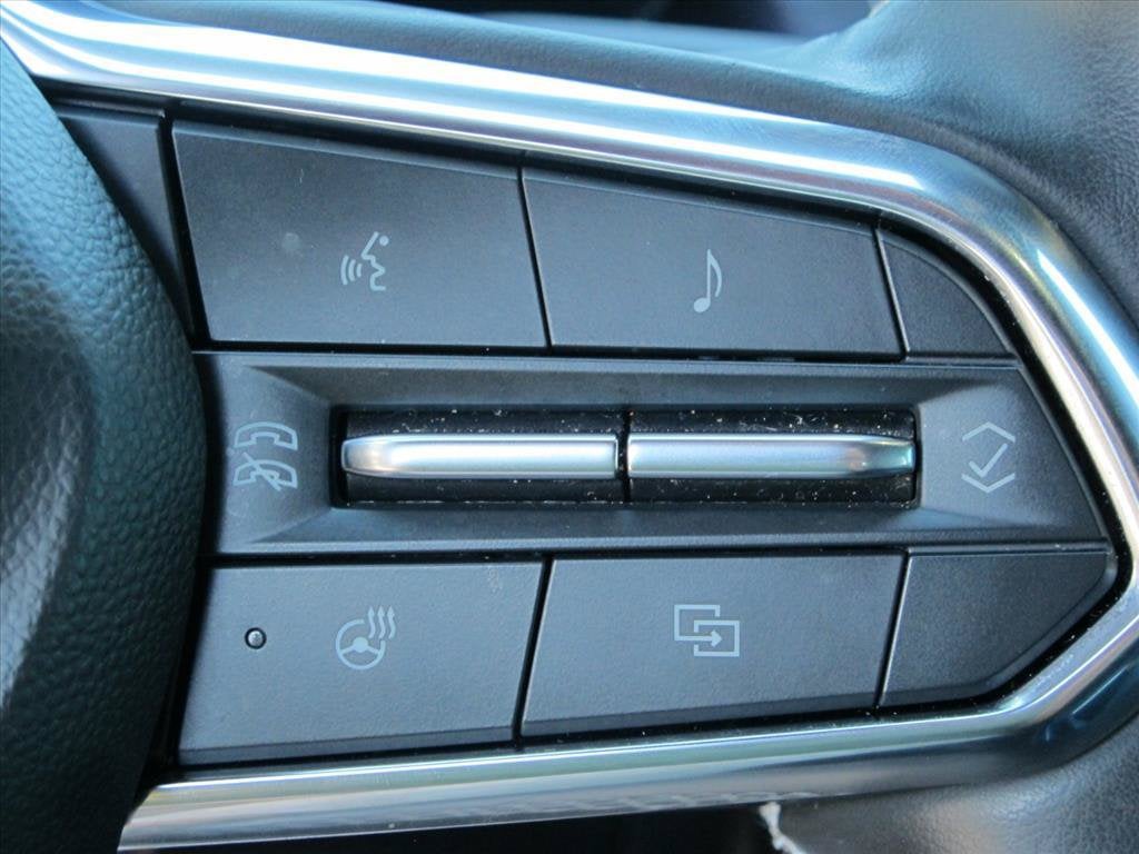 2024 Chevrolet Equinox EV 2LT SUV Slide 12