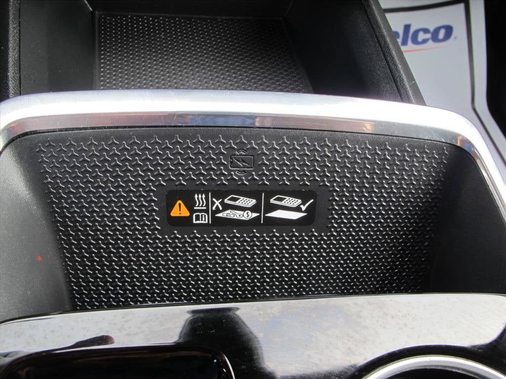 2025 Chevrolet Equinox LT SUV Slide 12