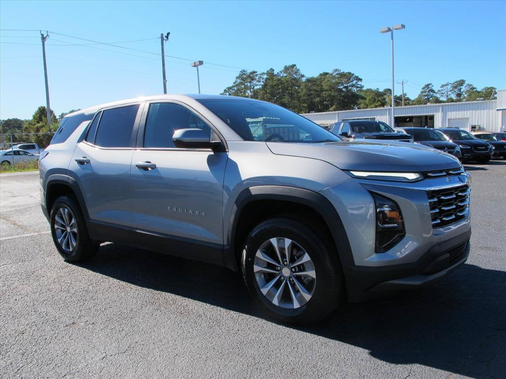 2026 Chevrolet Equinox LT SUV Slide