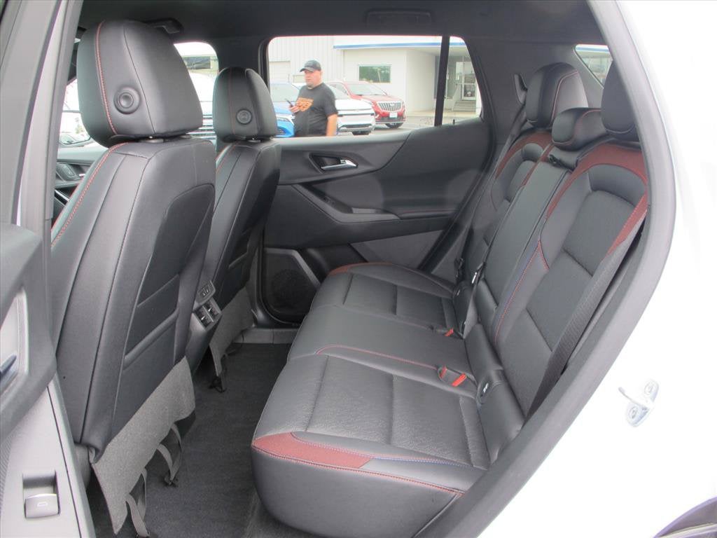 2026 Chevrolet Equinox RS SUV Slide 15
