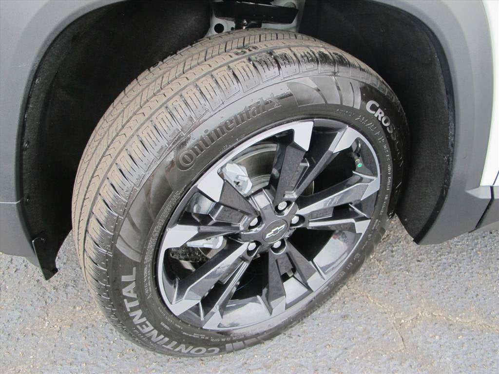 2026 Chevrolet Equinox RS SUV Slide 17
