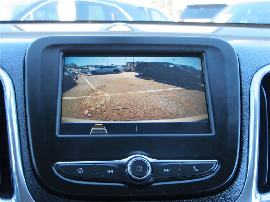 2019 Chevrolet Equinox LT SUV Slide 11