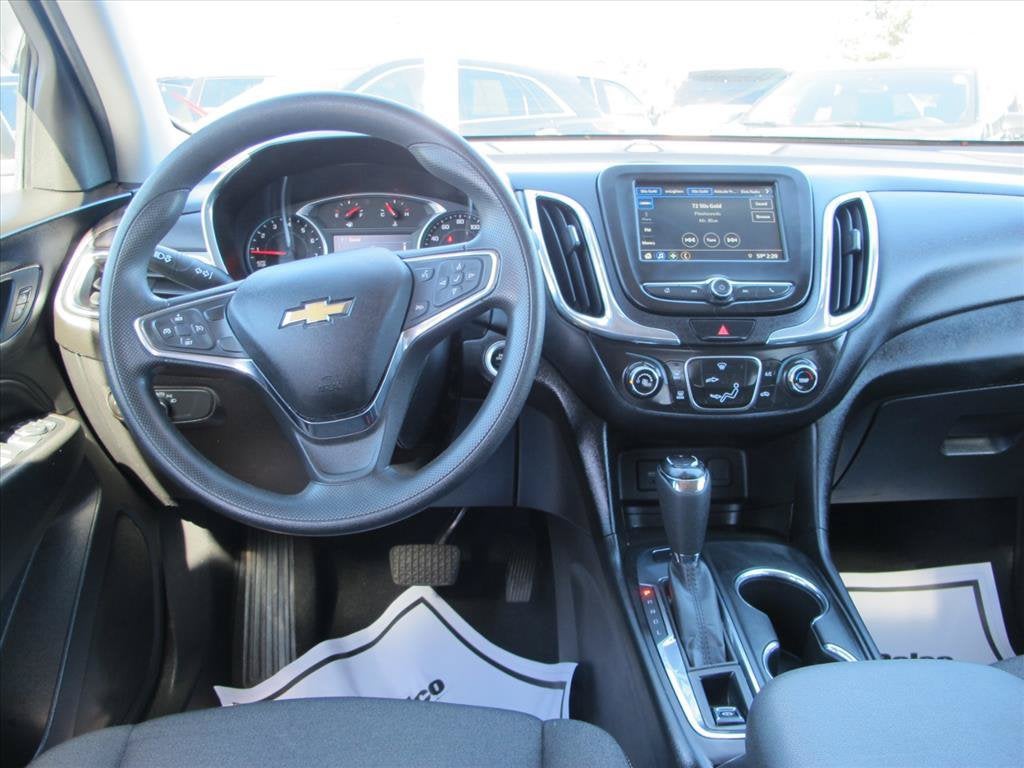 2019 Chevrolet Equinox LT SUV Slide 14