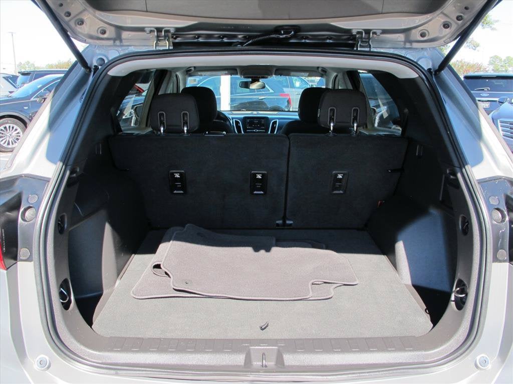 2019 Chevrolet Equinox LT SUV Slide 16