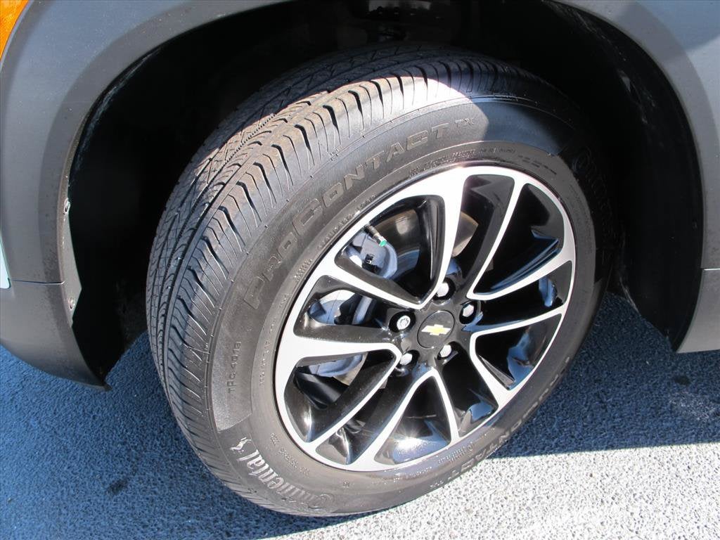 2024 Chevrolet Trailblazer LT SUV Slide 17